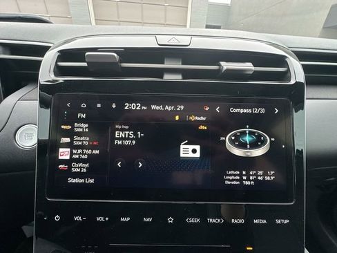 Used 2022 Hyundai Santa Cruz Limited AWD/4WD image 19