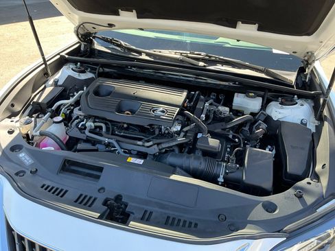 Used 2022 Lexus ES 300h w/ Premium Package image 23