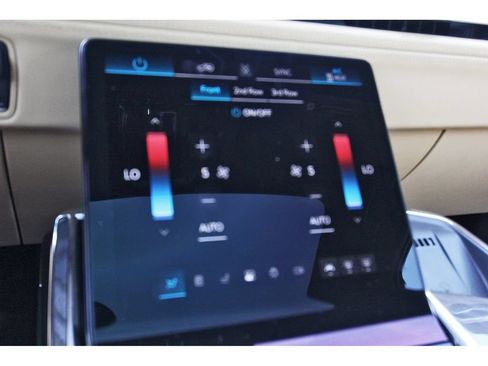 Certified 2026 Cadillac Escalade IQL Luxury AWD/4WD image 25