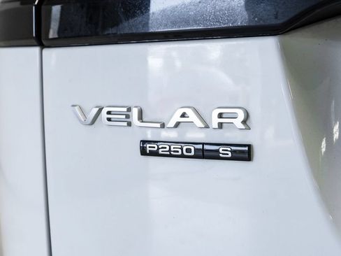 Used 2018 Land Rover Range Rover Velar S AWD/4WD image 28