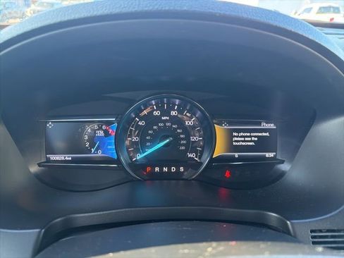 Used 2017 Ford Explorer XLT w/ Equipment Group 202A image 18