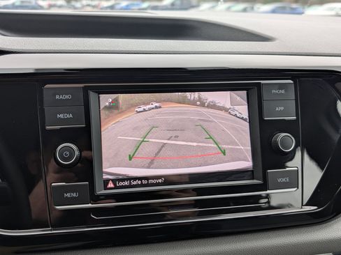 Used 2024 Volkswagen Taos S image 26