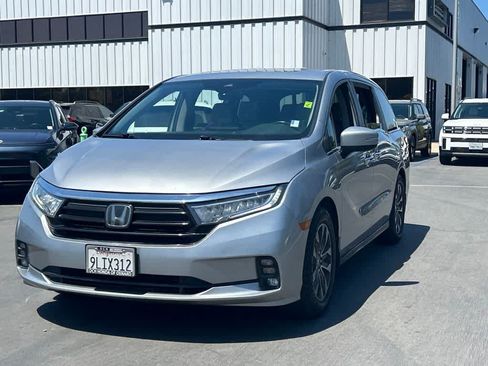 Used 2023 Honda Odyssey EX-L image 1
