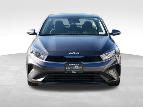Used 2023 Kia Forte LXS image 37