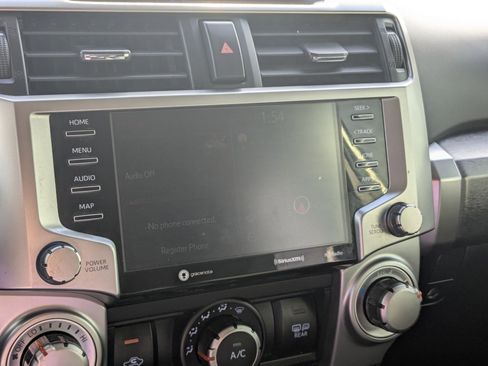 Used 2020 Toyota 4Runner SR5 image 22