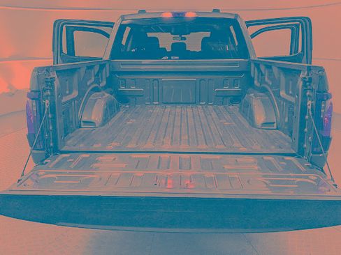 Certified 2025 Ford F150 XLT w/ Equipment Group 301A Standard image 7