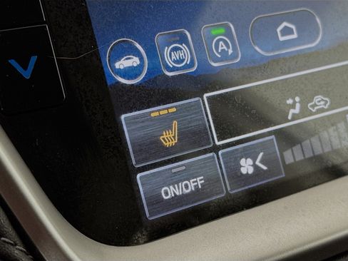 Used 2025 Subaru Outback Premium w/ Popular Package #1A AWD/4WD image 19