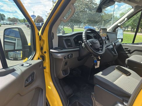 Used 2021 Ford Transit 250 148 High Roof Extended w/ Parcel Delivery Package RWD image 18