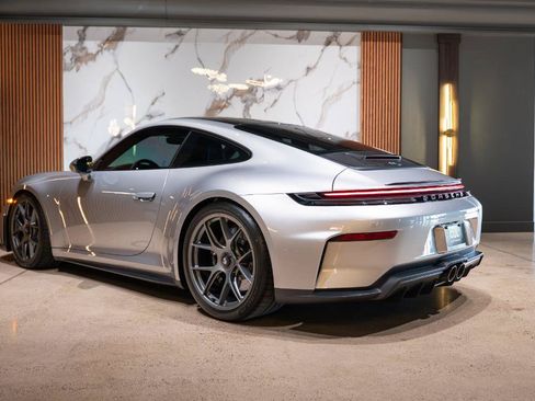 Used 2026 Porsche 911 GT3 RWD image 6