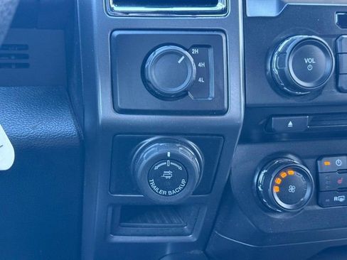 Used 2016 Ford F150 XLT w/ Equipment Group 302A Luxury image 18