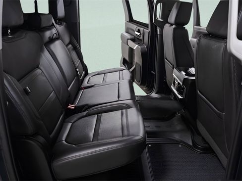 Used 2022 GMC Sierra 3500 Denali w/ Denali Ultimate Package image 34