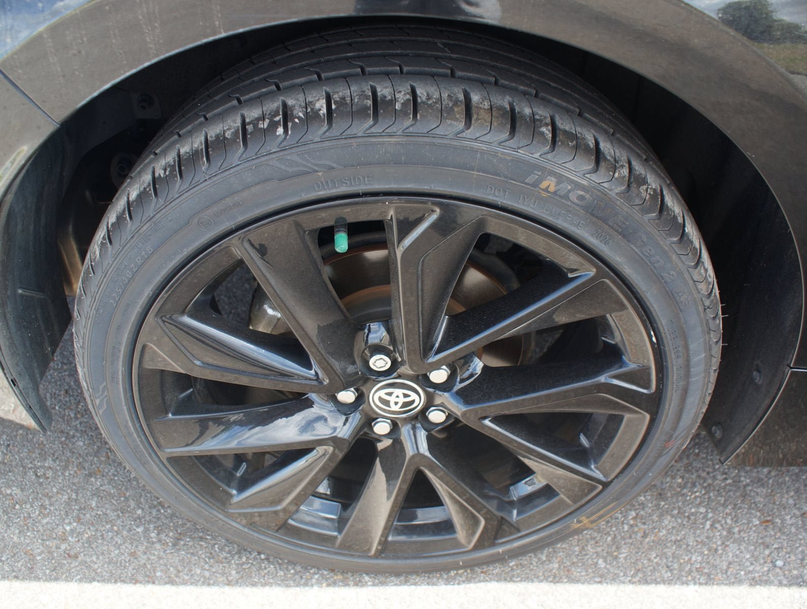 Used 2022 Toyota Corolla SE w/ Carpet Mat Package (TMS) FWD image 24