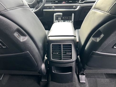 Used 2024 Kia Sportage EX image 28
