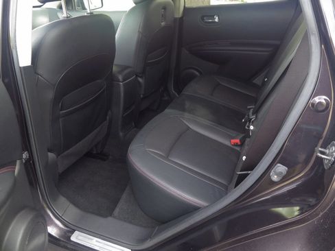 Used 2013 Nissan Rogue SL AWD/4WD image 12