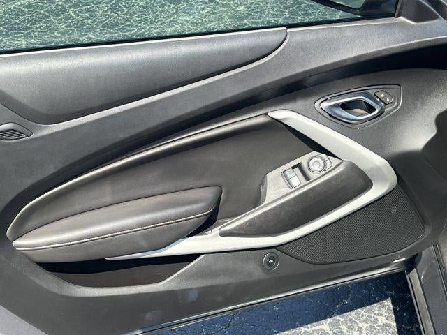 Used 2021 Chevrolet Camaro SS RWD image 10