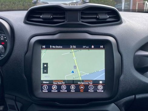 Used 2021 Jeep Renegade Limited w/ Sun & Sound Group image 39