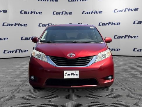Used 2011 Toyota Sienna LE FWD image 9