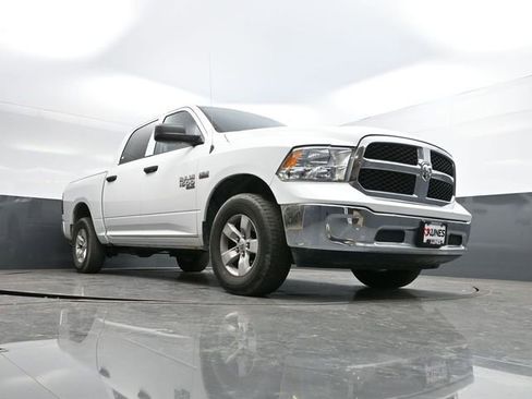 Used 2020 RAM 1500 Tradesman w/ Chrome Appearance Group image 42
