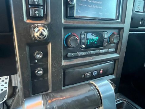 Used 2006 HUMMER H2 image 23