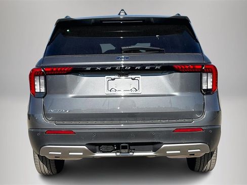New 2026 Ford Explorer Active w/ Active Comfort Package image 3