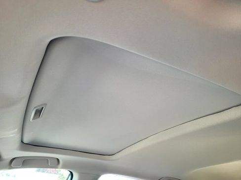 Used 2023 Honda Accord Touring image 10