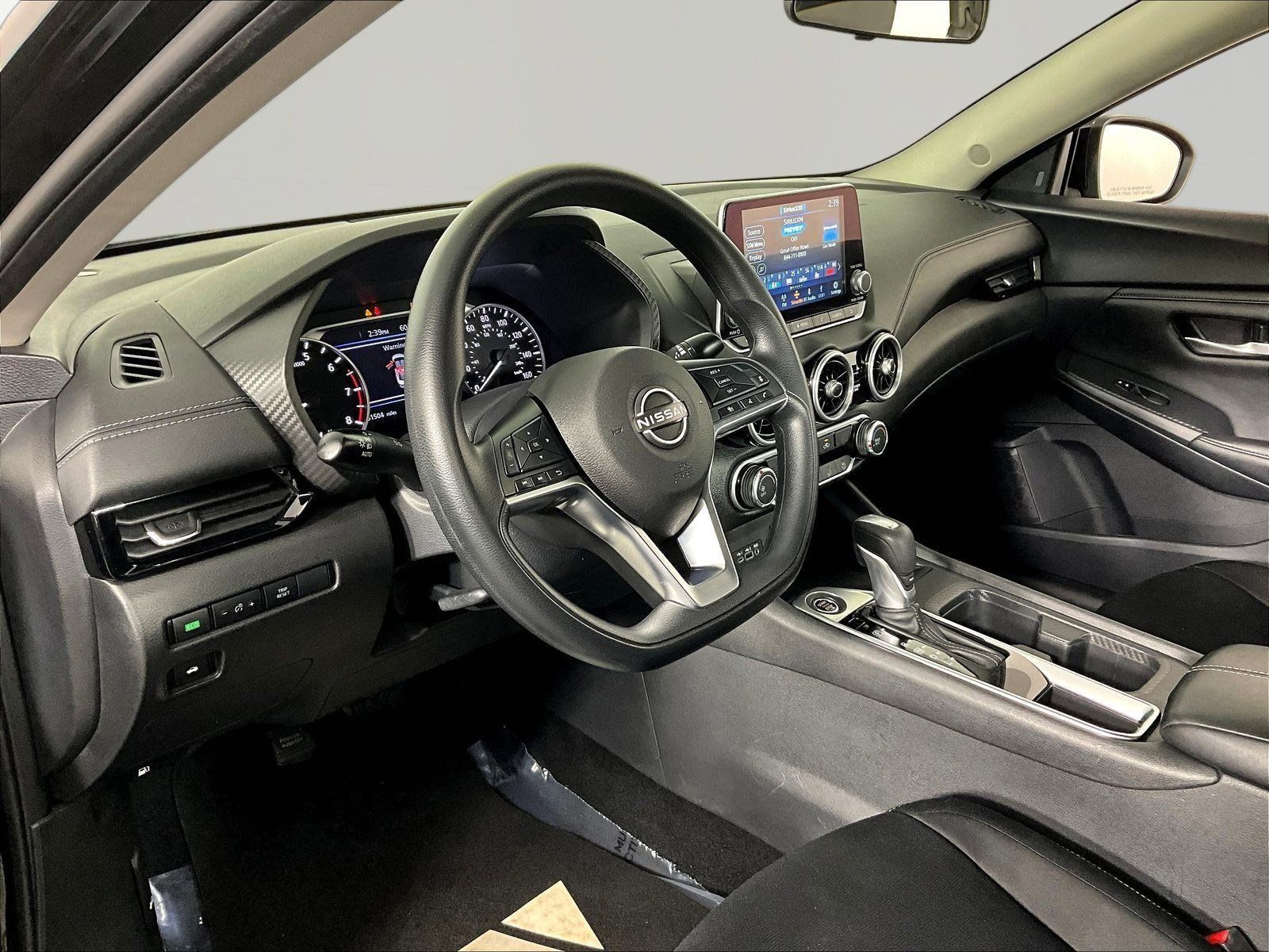 Certified 2025 Nissan Sentra SV FWD image 17