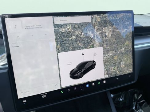 Used 2023 Tesla Model S Plaid image 62