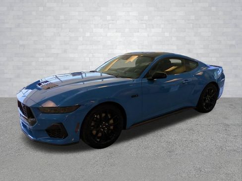 Used 2026 Ford Mustang GT w/ Mustang Nite Pony Package RWD image 7