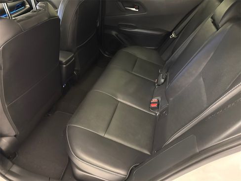 Used 2024 Toyota Prius XLE image 19