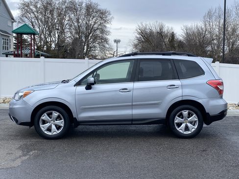 Used 2018 Subaru Impreza 2.0i Sport image 3