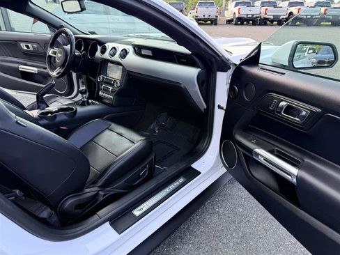 Used 2016 Ford Mustang GT Premium w/ Equipment Group 401A RWD image 10