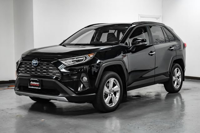 Used 2020 Toyota RAV4 Limited AWD/4WD image 7