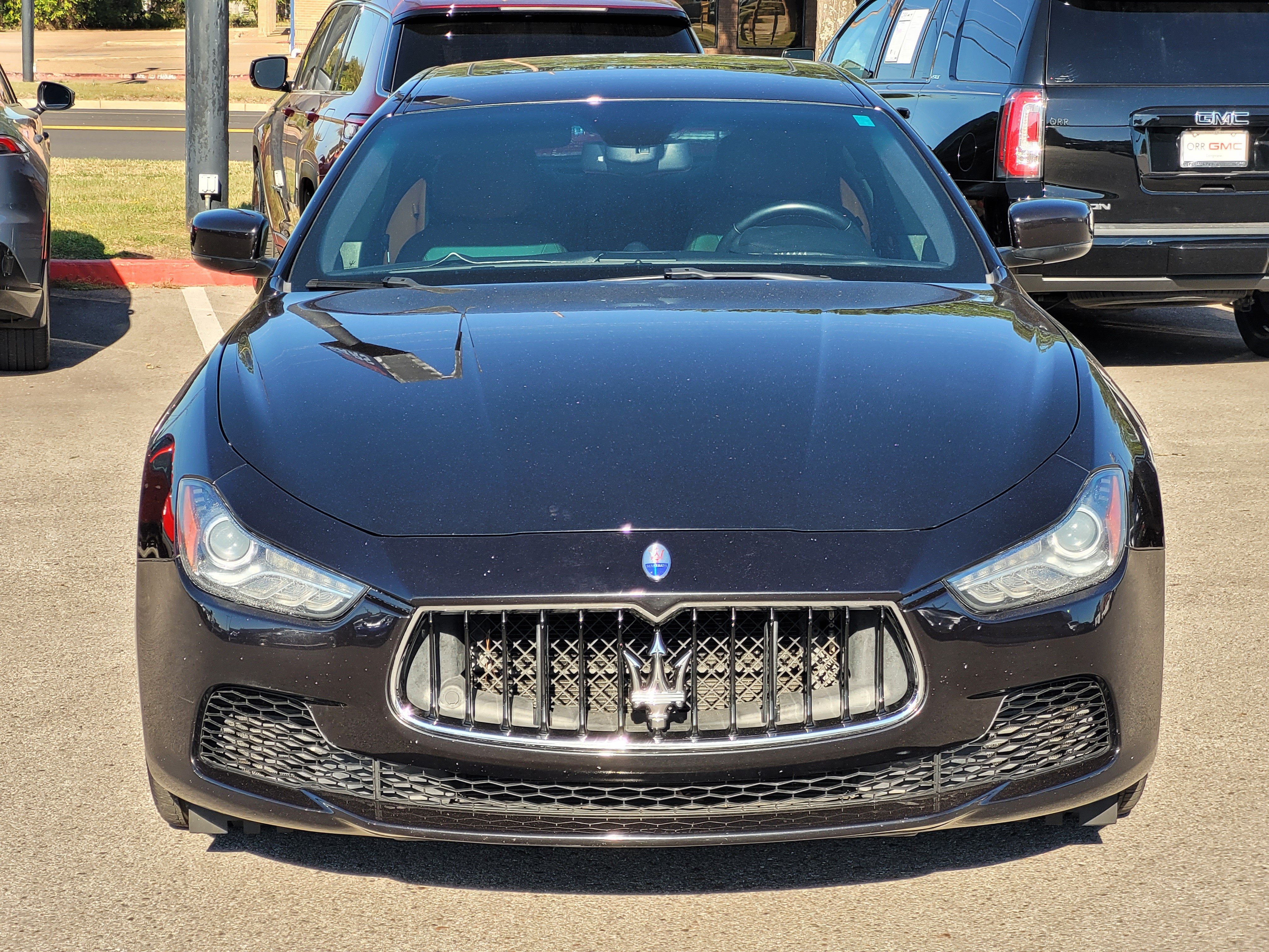 Used 2015 Maserati Ghibli RWD image 2