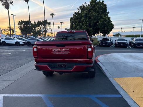 Used 2023 GMC Canyon AT4 w/ AT4 Premium Package AWD/4WD image 23