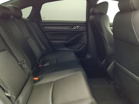 Used 2019 Honda Accord Sport image 19