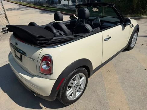 Used 2014 MINI Cooper Convertible FWD image 17