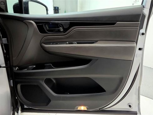 Used 2018 Honda Odyssey Elite image 31