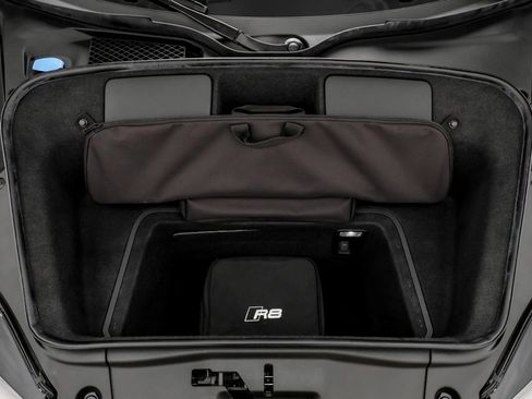 Used 2020 Audi R8 V10 w/ 20" Wheel Package image 43