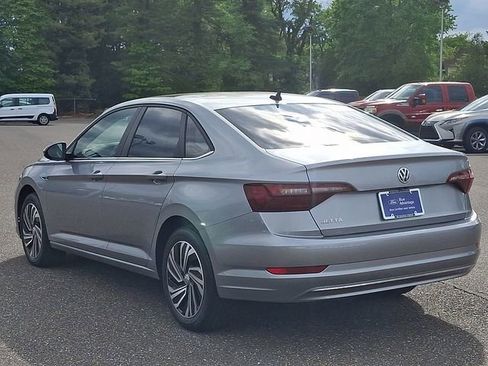 Used 2020 Volkswagen Jetta SEL FWD image 4