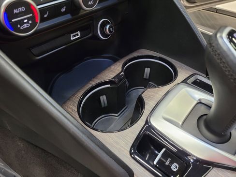 Used 2020 Alfa Romeo Giulia Ti w/ Quick Order Package 22X Lusso image 28