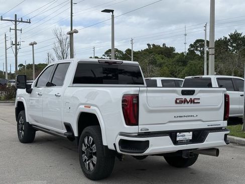 Used 2024 GMC Sierra 2500 Denali w/ Denali Reserve Package image 2