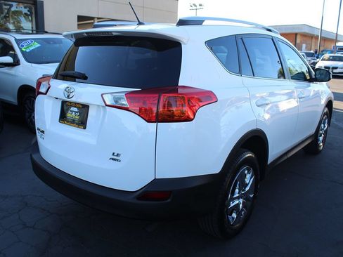 Used 2013 Toyota RAV4 LE AWD/4WD image 7