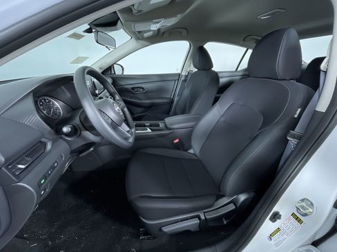 New 2025 Nissan Sentra S image 15