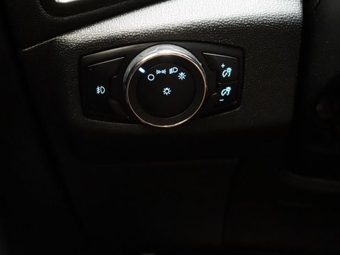 Used 2021 Ford EcoSport Titanium image 27