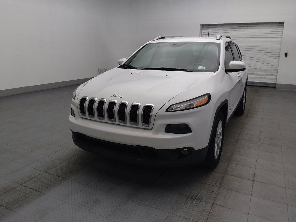 Used 2017 Jeep Cherokee Latitude w/ Safety/Convenience Group FWD image 15