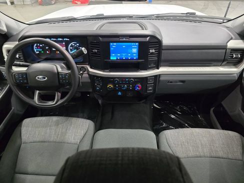 Used 2025 Ford F250 XLT AWD/4WD image 39