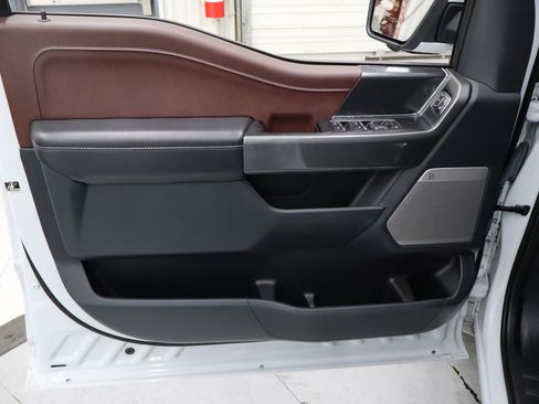 Used 2022 Ford F150 Lariat AWD/4WD image 11