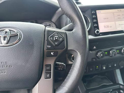 Used 2020 Toyota Tacoma TRD Off-Road image 26