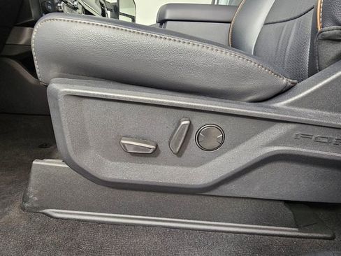 New 2025 Ford F350 Lariat w/ Lariat Ultimate Package image 27
