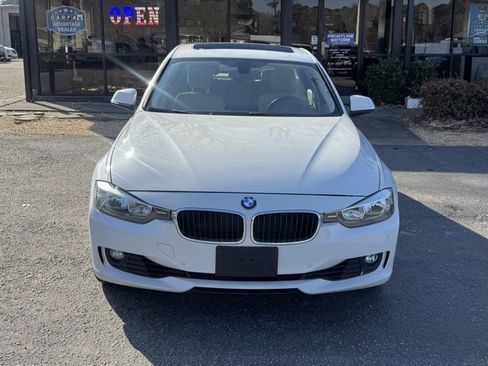 Used 2015 BMW 328i xDrive Sedan w/ Driver Assistance Package image 3